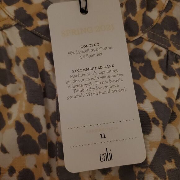NWT Cabi Providence Shirt Jacket Button Safari Print Size M - Picture 12 of 13